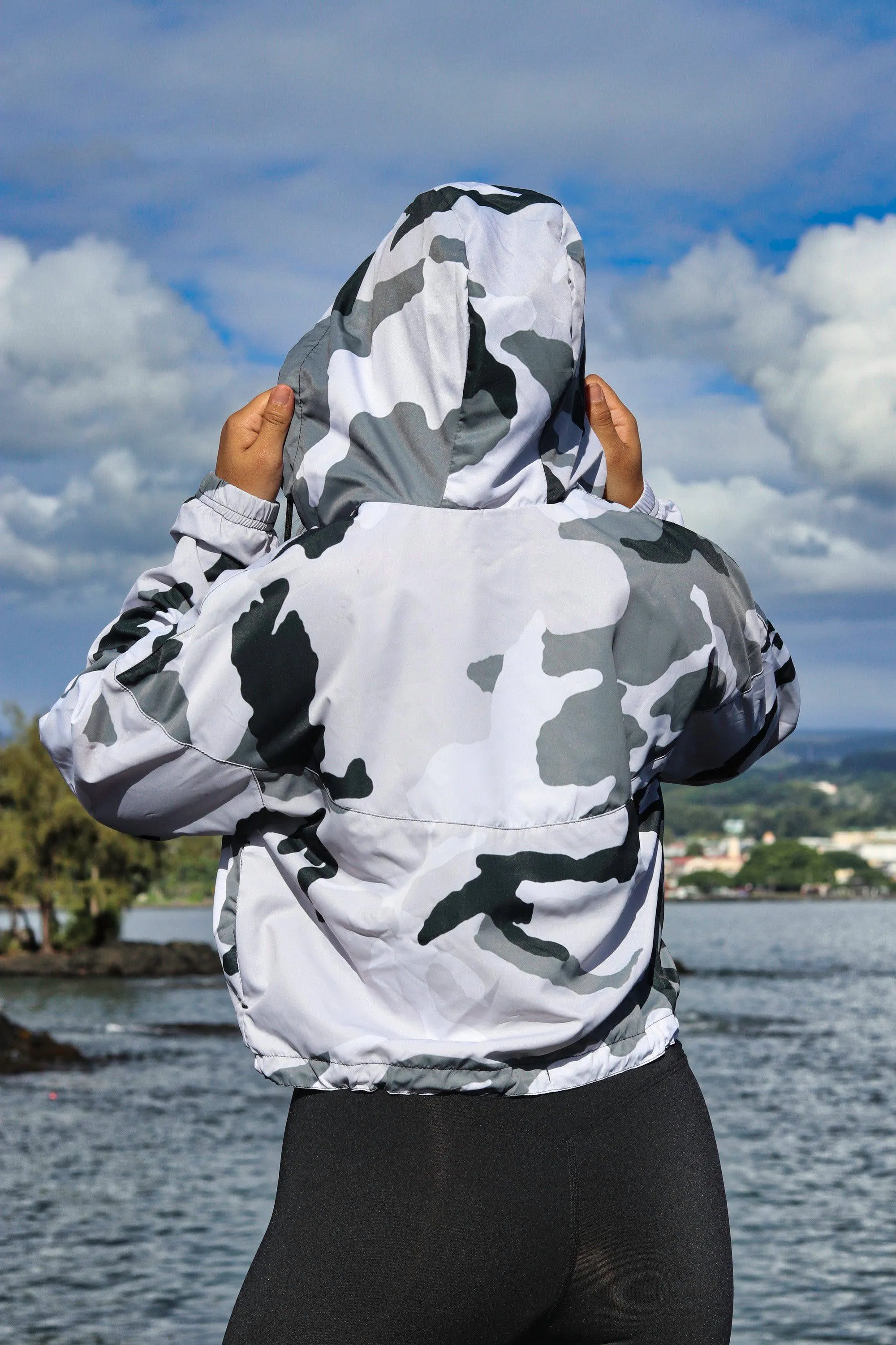Ka'ala Gray Camo Womens cropped windbreaker