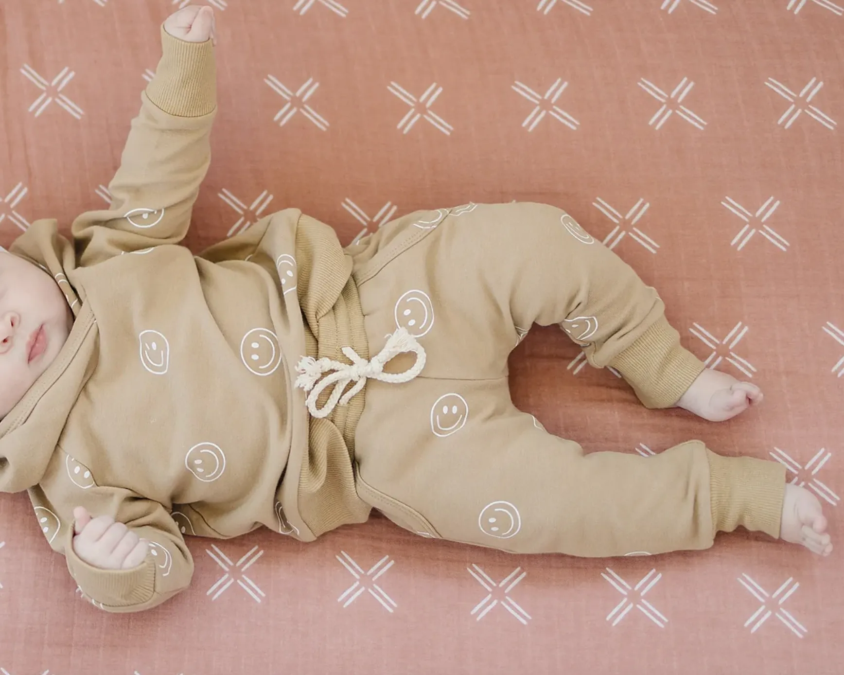 Mebie Baby - Smiles French Terry Hoodie in Cafe